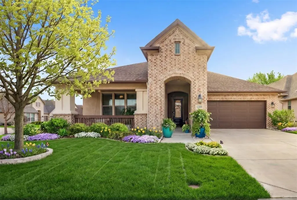 12201 Pepperidge Avenue, Denton, TX 76207