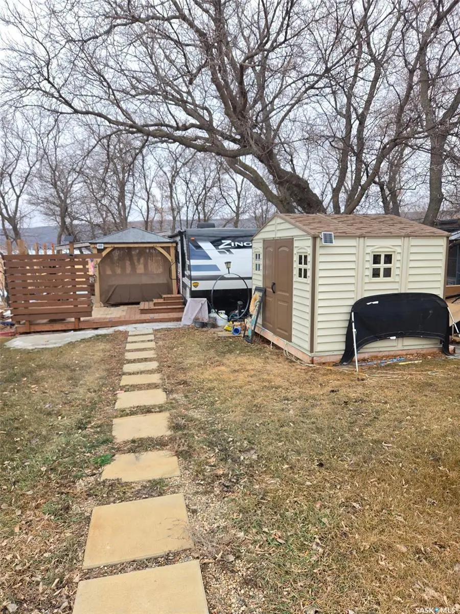 21 Oakley LANE, West End, SK S0A 3L0