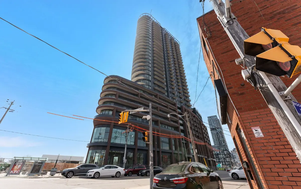 1185 Dupont ST #911, Toronto W02, ON M6H 0G5