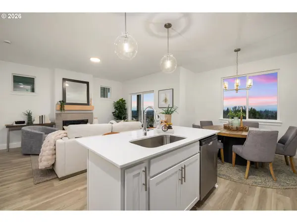 19861 SW Lou LN, Beaverton, OR 97007