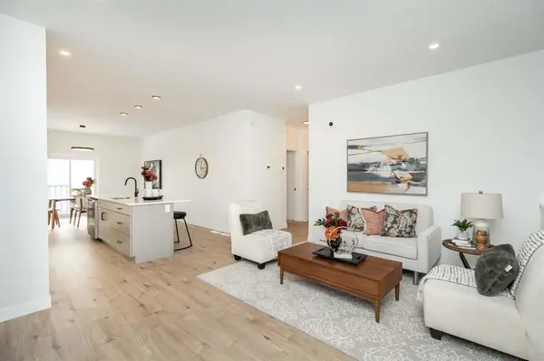 23 Parkrose PL, St Adolphe, MB R5A 0B4