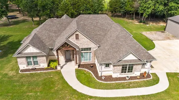 3917 County Road 3323, Greenville, TX 75402