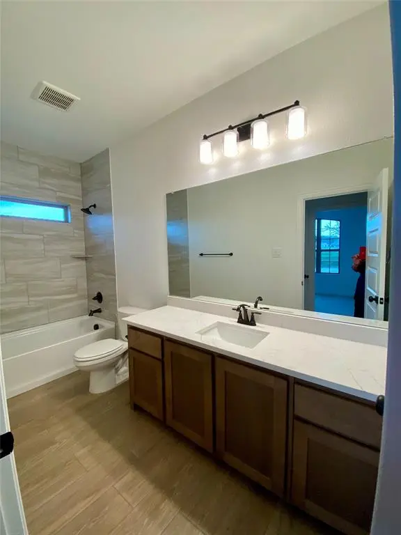 310 Devonshire Drive, Greenville, TX 75401