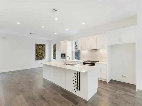 1771 McCoy Street #305, Dallas, TX 75204