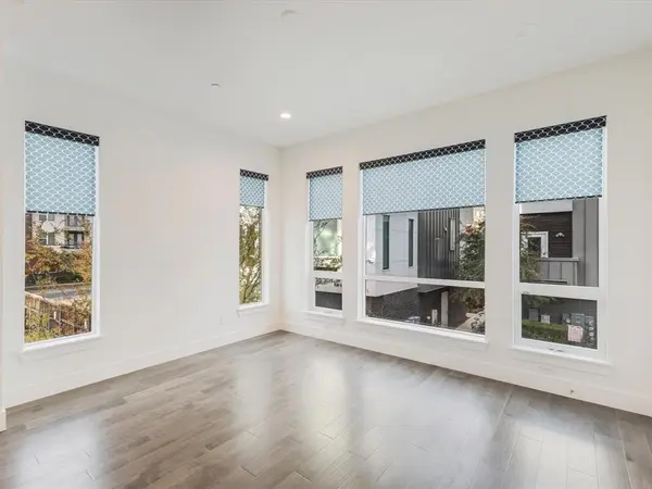 1771 McCoy Street #305, Dallas, TX 75204