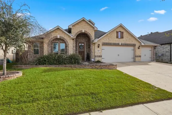 8809 Lavon Lane, Denton, TX 76226