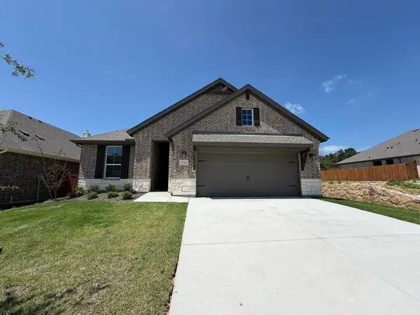 533 Waterford Park Boulevard, Weatherford, TX 76087