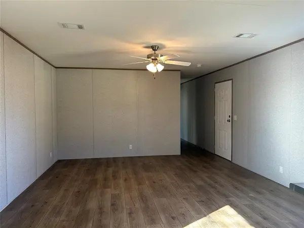 7699 Peden Road, Azle, TX 76020