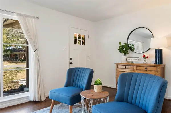 521 Ridgedale Drive, Richardson, TX 75080