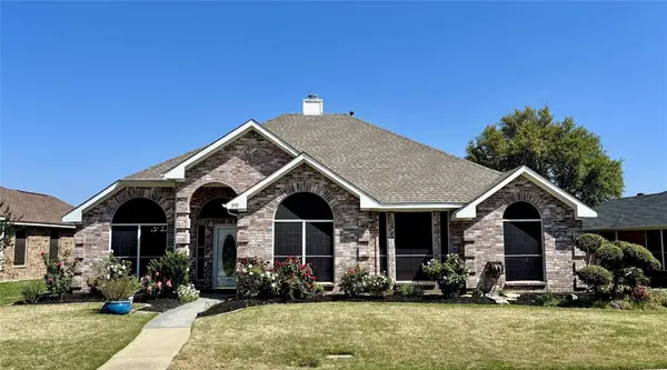 1553 Waterford Drive,  Lewisville,  TX 75077