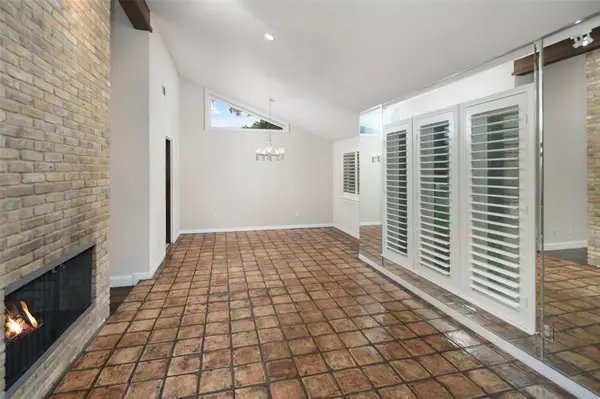 6712 Saint Anne Street, Dallas, TX 75248