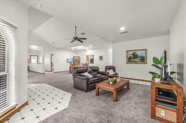 353 Hidden Meadow Court, Rhome, TX 76078