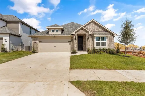 324 Amenduni Lane, Anna, TX 75409