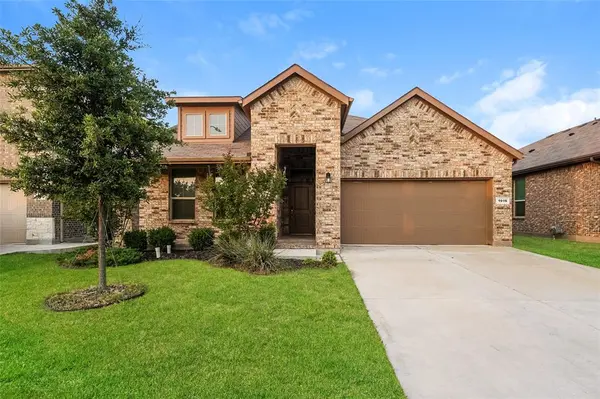1016 Napier Way, Fort Worth, TX 76247