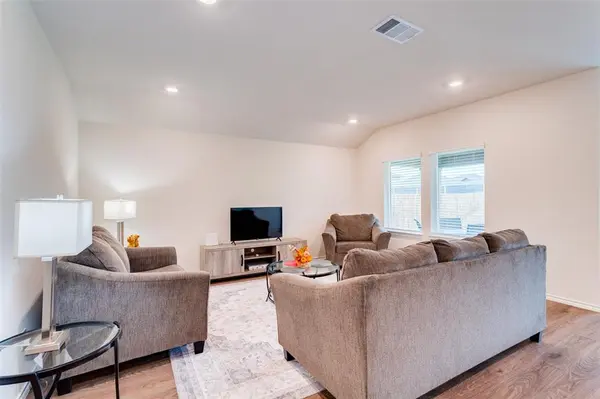 4115 Mountain Drive, Princeton, TX 75407