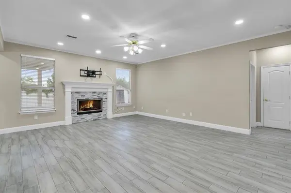 233 Keswick Lane, Mesquite, TX 75150