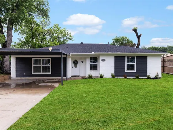 5217 Nell Street, Fort Worth, TX 76119