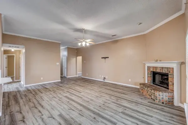 7708 Chandler Court, North Richland Hills, TX 76182