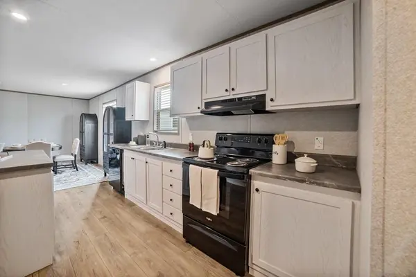 2013 Buffet Way, Poolville, TX 76487