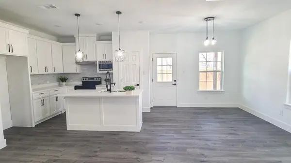 1903 King Street, Greenville, TX 75401