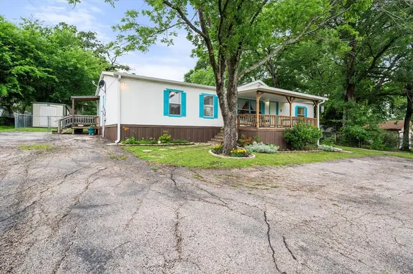 510 Nob Hill Lane, Seven Points, TX 75143