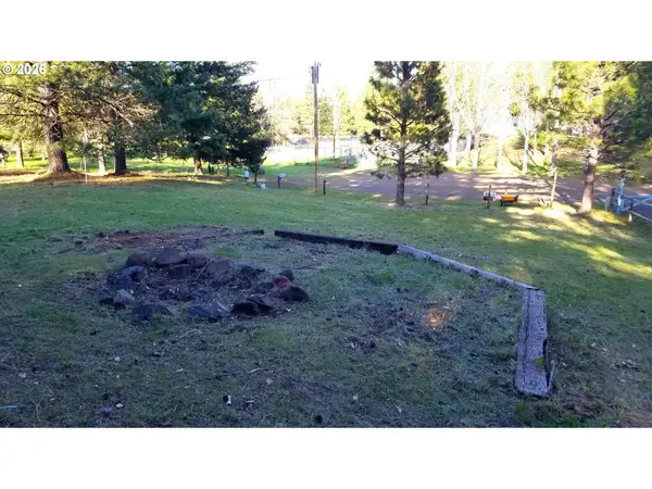 206 TIMBER LN, Tygh Valley, OR 97063