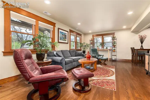 12 N 17th ST, Colorado Springs, CO 80904