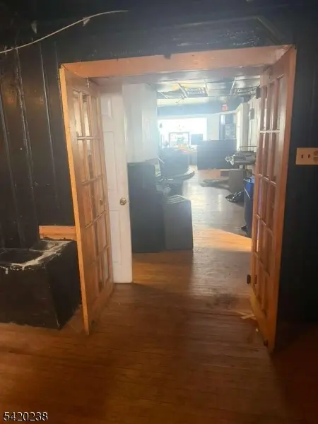 474 15Th Ave, Newark City, NJ 07103