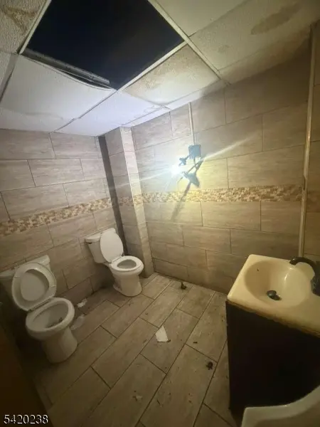 474 15Th Ave, Newark City, NJ 07103