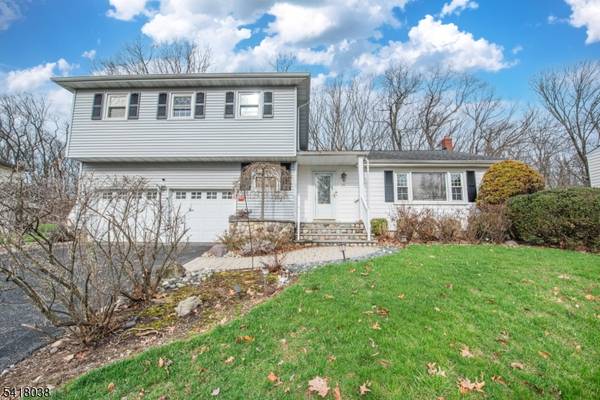 10 Celtic Way, Parsippany-troy Hills Twp., NJ 07054