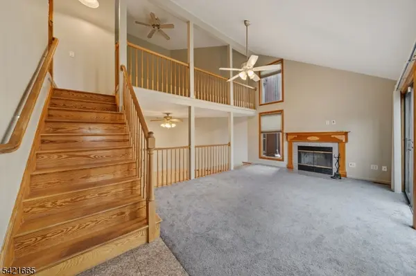 29 Bloomingdale Dr #1C, Hillsborough Twp., NJ 08844