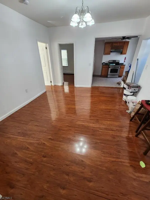 21 Belmont Ave, Paterson City, NJ 07522