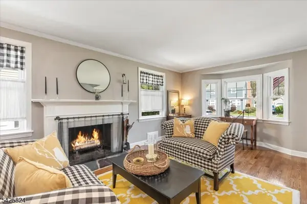 25 Herning Ave, Cranford Twp., NJ 07016