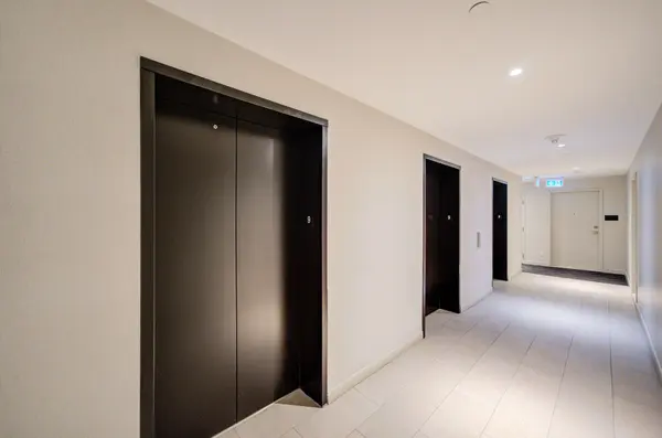 10 Deerlick CT #917, Toronto C13, ON M3A 0A7