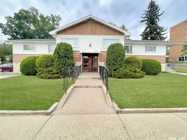 235 Sidney STREET E, Swift Current, SK S9H 1T4