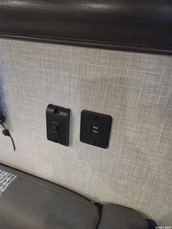 21 Oakley LANE, West End, SK S0A 3L0