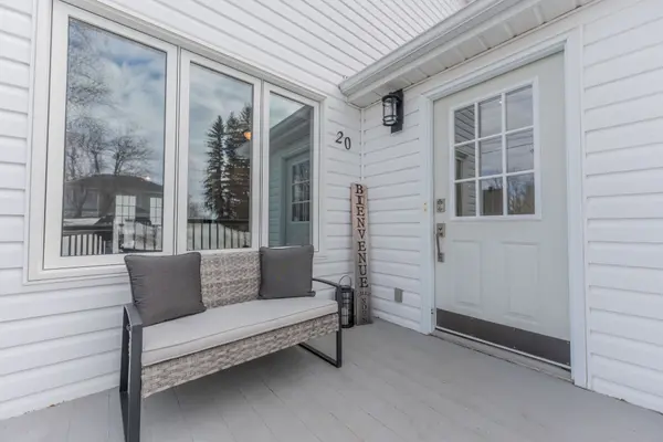 20 Victoria ST, Kapuskasing, ON P5N 1K7