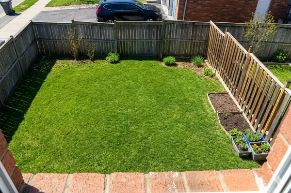 129 Willow Park DR, Brampton, ON L6R 2N3