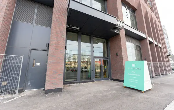 1185 Dupont ST #911, Toronto W02, ON M6H 0G5