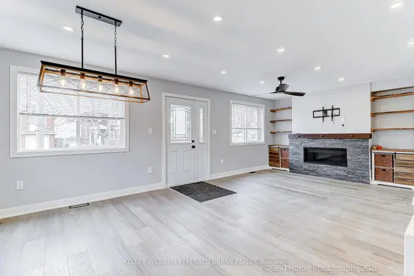 84 Foch AVE #1, Toronto W06, ON M8W 3X6