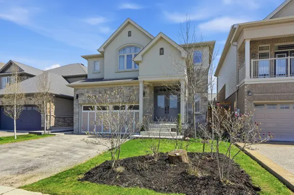 36 Pavilion DR, Hamilton, ON L0R 1C0