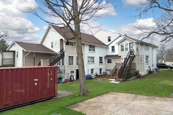 22 & 24 River ST, Thorold, ON L0S 1K0