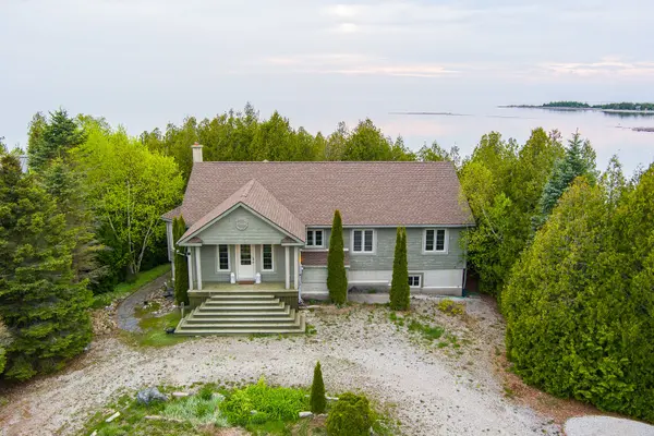 61 FOX TRL, Northern Bruce Peninsula, ON N0H 1Z0