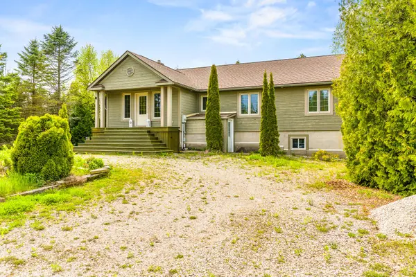 61 FOX TRL, Northern Bruce Peninsula, ON N0H 1Z0