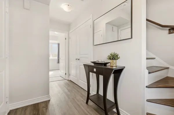 50 Scarlett Common #7, St. Catharines, ON L2P 0C4