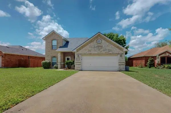 805 Brandon Drive, Seagoville, TX 75159