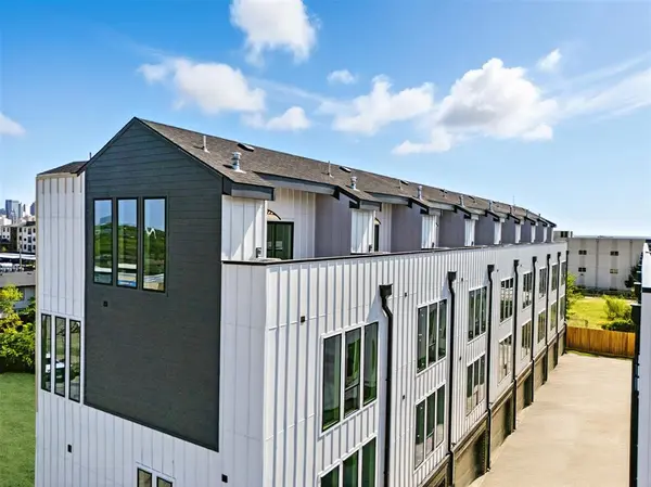 312 N Lancaster Avenue #103, Dallas, TX 75203