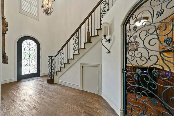 6719 Springwood Lane, Garland, TX 75044