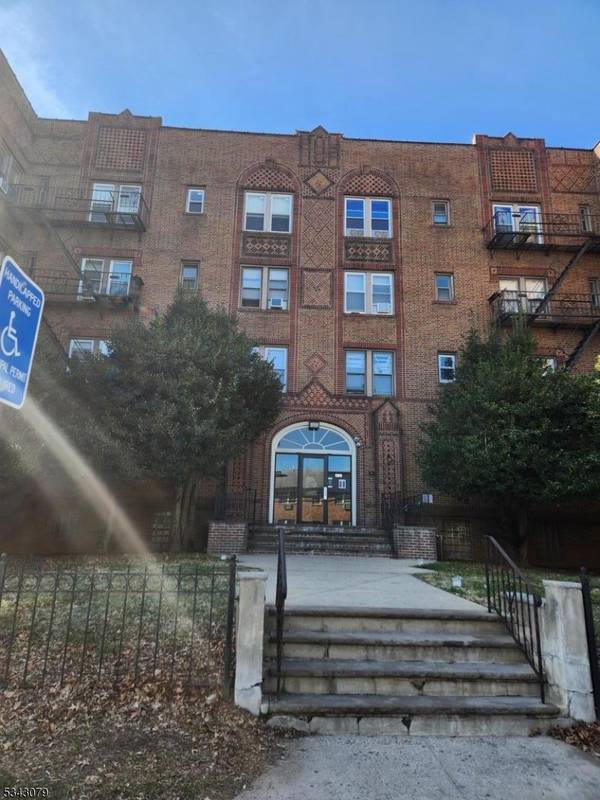 433 Lincoln Ave #B8, City Of Orange Twp., NJ 07050