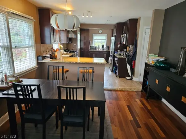 39 Glen Ave, Millburn Twp., NJ 07041